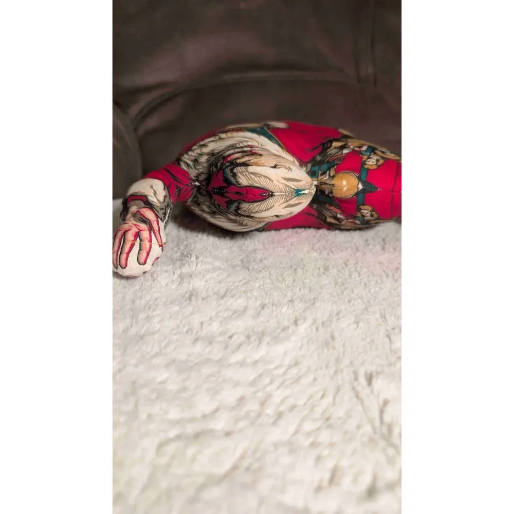 Santa Claus Y2K Vintage Handmade Stuffed Christmas Throw Pillow